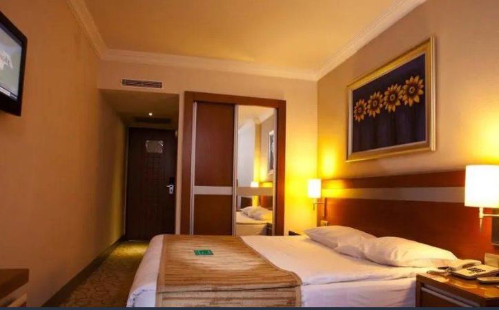 Aile Large Business Ek Odası